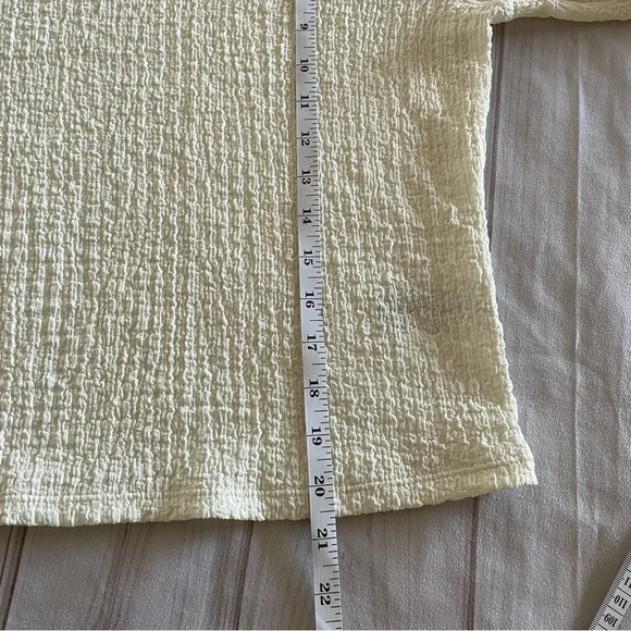 Old Navy Textured Long Sleeve Top Womens L Ivory Lightweight Shabby Chic Cottage - Picture 9 of 12